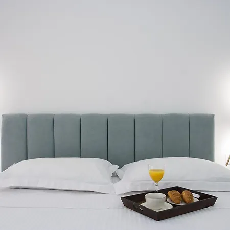 Georgia And In Town * 스키아토스 타운