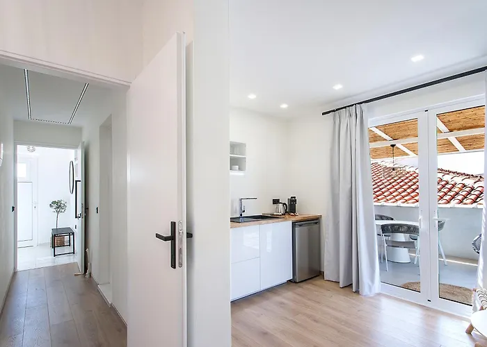 아파트 Georgia And In Town