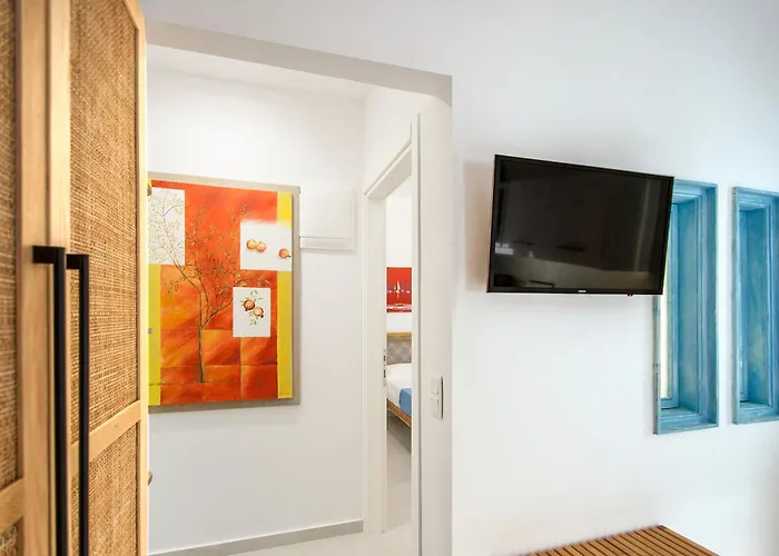 Georgia And In Town 스키아토스 타운