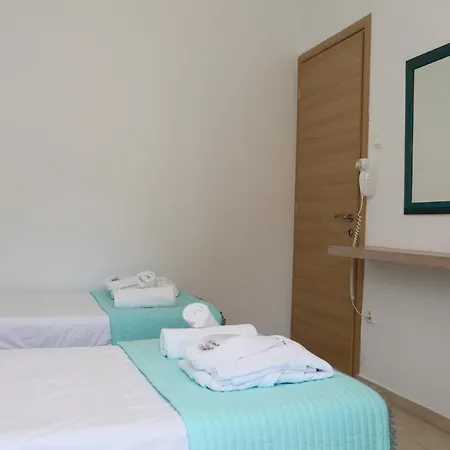 Georgia In Town Apartment Skiathos Town
