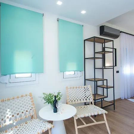 Daire Georgia And In Town *