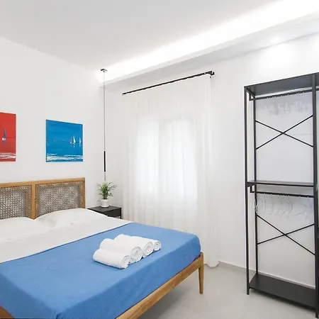 Georgia And In Town Daire