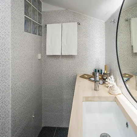 Georgia And In Town Daire