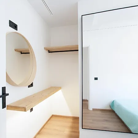 Georgia And In Town Appartement *